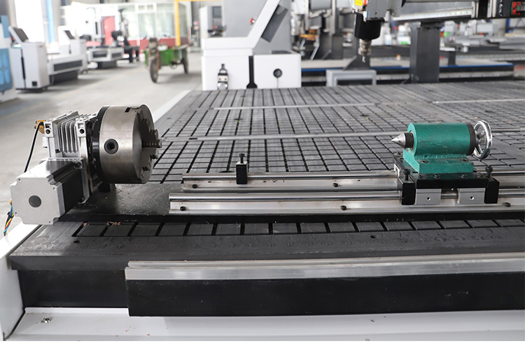 4 آلة CNC الخشب المحور