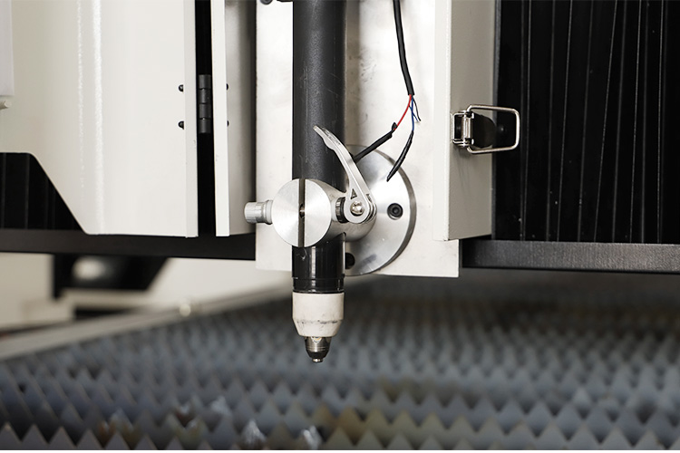 تكلفة آلة قطع البلازما CNC