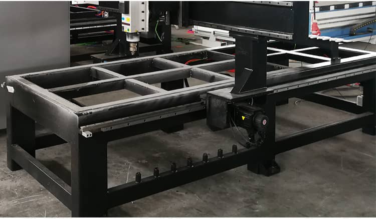 آلة قطع مجلس الخشب