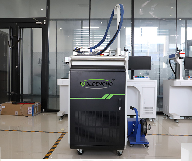 آلة لحام الليزر