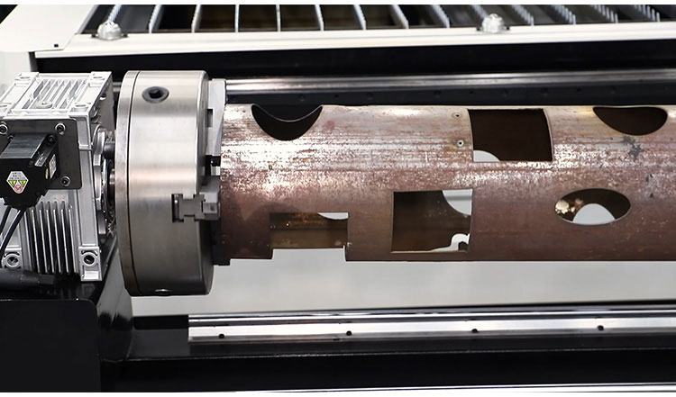 قاطع بلازما محور دوار مثبت على جانب