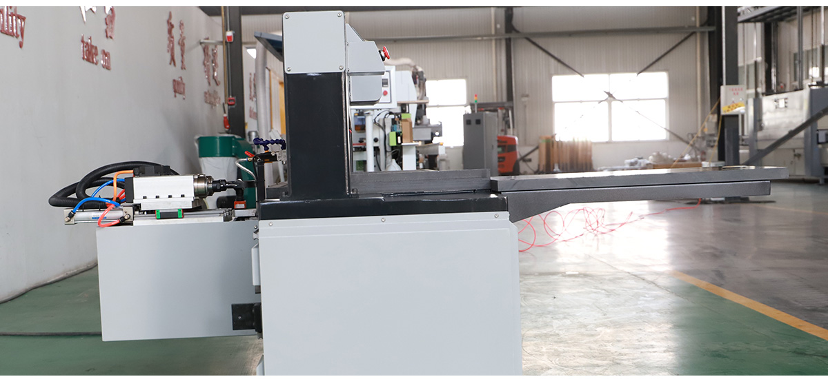 آلة الحفر بالليزر